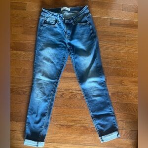 Womens Size 5 KanCan Skinny Stretchy Jeans